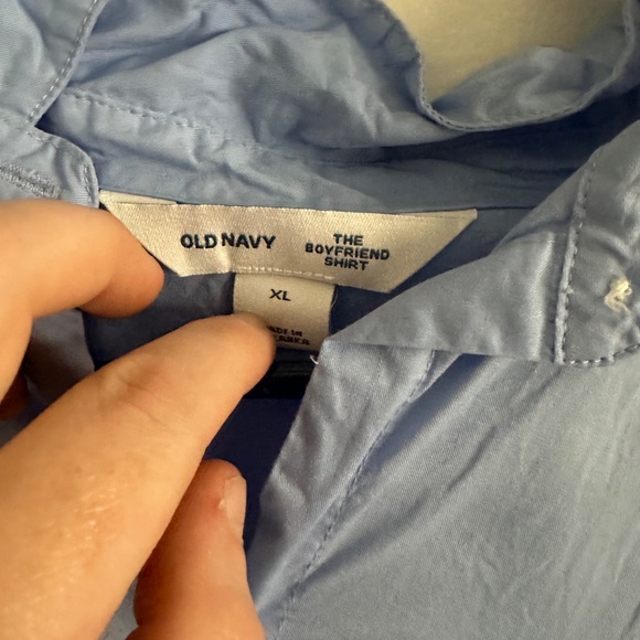 OldNavy The boyfriend shirt, light blue color, size XL, button up, long sleeve - Picture 3 of 6